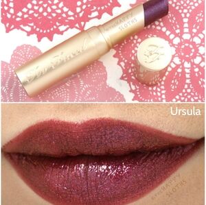 Too faced lipstick